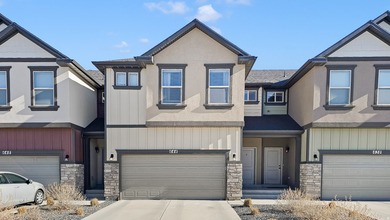 Utah Lake Townhome/Townhouse For Sale in Spanish Fork Utah