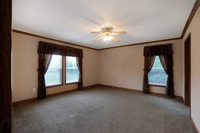 This loaded package offers 2.8 acres just outside city limits, 2 - photo 10