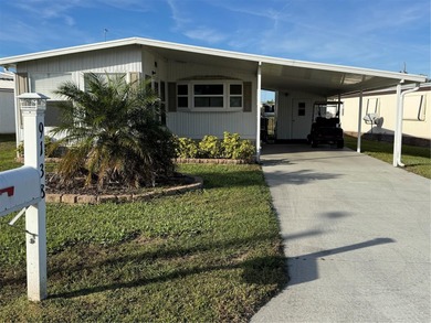 Lake Weohyakapka Home For Sale in Lake Wales Florida