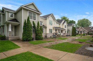 Lake Townhome/Townhouse For Sale in Big Lake, Minnesota