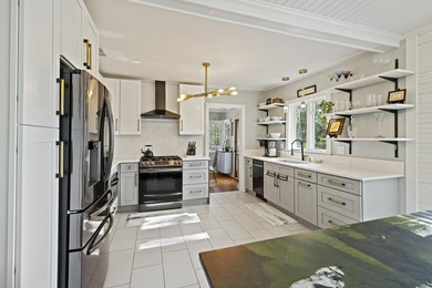 Lowcountry Sanctuary with Modern Sophistication: Your Private 1 - photo 10