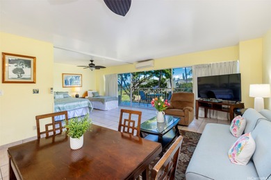 Situated along Waikiki Beach, Waikiki Shore is one of Honolulu's - photo 11