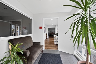 Bright and sunny one bedroom apartment on the second floor with