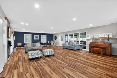 Bright and sunny one bedroom apartment on the second floor with