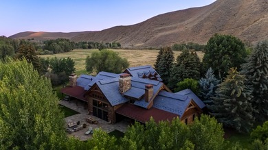 (private lake, pond, creek) Home For Sale in Blaine County Idaho