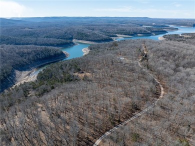 Discover 7.31 wooded acres in the sought-after Webb's Landing 3 - photo 4