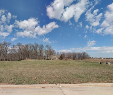 Saylorville Lake Lot For Sale in Polk City Iowa