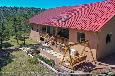 Discover your own mountain escape with this beautiful 4