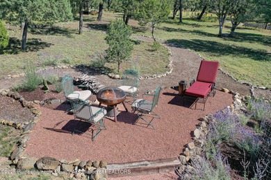 Discover your own mountain escape with this beautiful 4