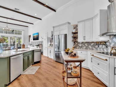 PRICE REDUCTION !! MAGNIFICENT HOME ON OVERSIZED CORNER LOT - photo 6