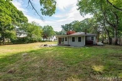 Welcome to this beautifully updated 3-bedroom, 1-bath home - photo 20