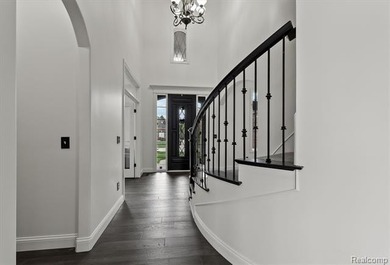 Experience luxury pond-front living in this beautifully - photo 4