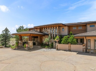 LUXURY RESORT LIVING ESTATE W/GYMNASIUM! CUSTOM BUILT BY - photo 3