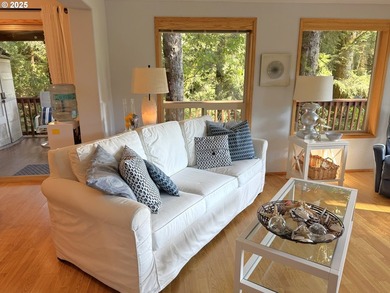 Serene Cabin Retreat with Panoramic Mountain Views - Whaleshead - photo 5