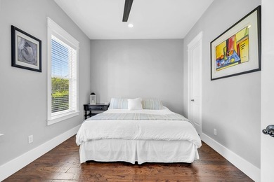 Welcome to 48 Ruth Street, a beautifully appointed coastal - photo 16