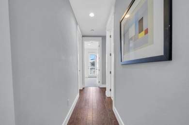 Welcome to 48 Ruth Street, a beautifully appointed coastal - photo 46