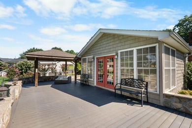 Welcome to 423 Coggins Shore Rd, a beautiful waterfront home in - photo 4
