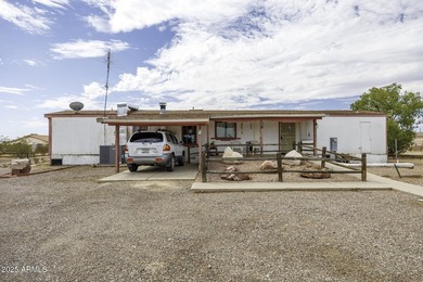 Exciting Opportunity on 2.2 Usable Acres!. Bring your vision - photo 1