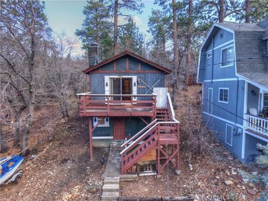 Chalet style home located in Sugarloaf ~ This reverse floor plan - photo 2