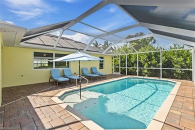 Beautifully maintained and fully furnished three bedroom, two - photo 22