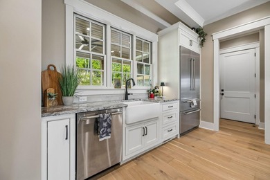 Welcome to an elevated standard of luxury living in the highly - photo 9
