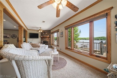 Welcome to lake life at its finest in the heart of Roaming - photo 11