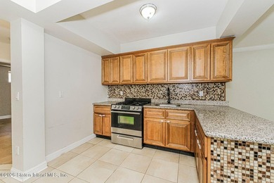WELCOME TO 1841 RICHMOND RD LUXURY LIVING IN EXQUISITE LOWER - photo 11