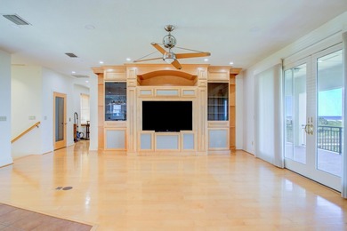 Oceanfront Luxury home with elevator on a large private lot at - photo 18