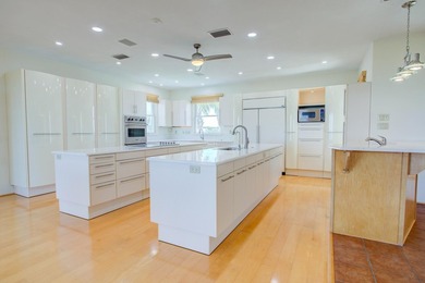Oceanfront Luxury home with elevator on a large private lot at - photo 20
