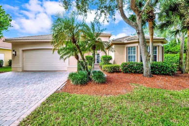 (private lake, pond, creek) Home For Sale in Lake Worth Florida
