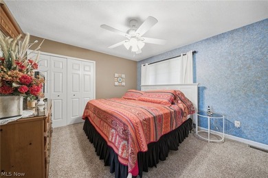 Welcome to lake life at its finest in the heart of Roaming - photo 31