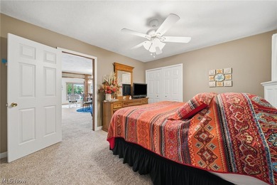 Welcome to lake life at its finest in the heart of Roaming - photo 32