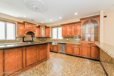 WELCOME TO 1841 RICHMOND RD LUXURY LIVING IN EXQUISITE LOWER - photo 33