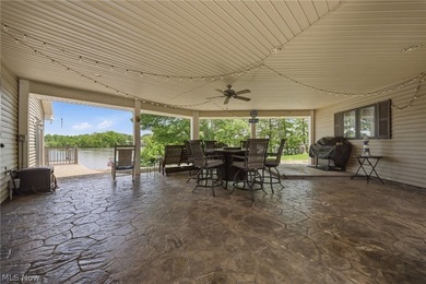 Welcome to lake life at its finest in the heart of Roaming - photo 34