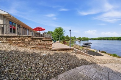 Welcome to lake life at its finest in the heart of Roaming - photo 42
