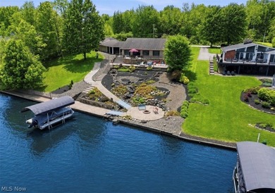 Welcome to lake life at its finest in the heart of Roaming - photo 45