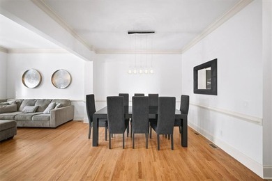 Nestled in the desirable Newgate at Windermere community, this