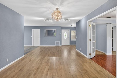 Come see this large 3 bedroom, 2 bathroom home with attached - photo 10