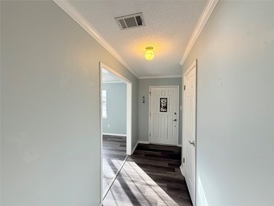 Experience a home designed for both relaxation and everyday - photo 4