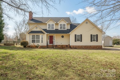 Lake Norman Home Active Under Contract in Mooresville North Carolina