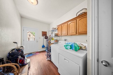 This beautiful 2-bedroom, 2-bathroom home offers the perfect - photo 18