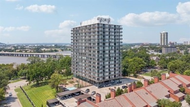Lake Condo For Sale in Tulsa, Oklahoma