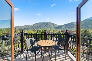 Unit 45 is a large penthouse luxury condo with views to Aspen - photo 22