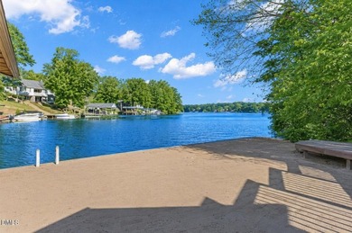 WATERFRONT LIVING AT ITS FINEST!$10,000. Paid toward buyers - photo 1