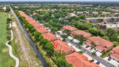 Enjoy resort-style living with a newly renovated 72,000 sq. ft - photo 50