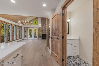 BETTER THAN NEW-COMPLETELY RENOVATED IN 2026. Brand new - photo 11