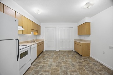RARE OPPORTUNITY TO OWN AN ENTIRE INCOME PRODUCING STREET 44 - photo 13