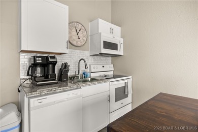 Turnkey 1-Bedroom Condo in Southwood Shores - Lake Ozark, Mo on