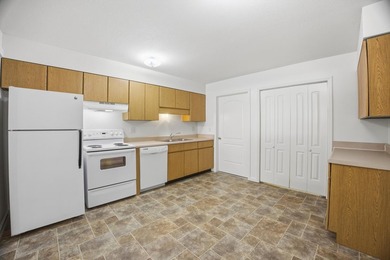 RARE OPPORTUNITY TO OWN AN ENTIRE INCOME PRODUCING STREET 44 - photo 16
