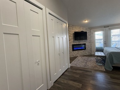 Welcome to this beautifully updated Wisconsin Dells condo - photo 16